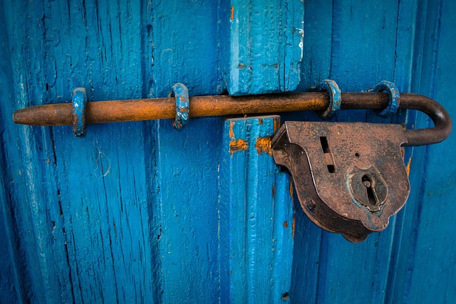 lock in home-living-2