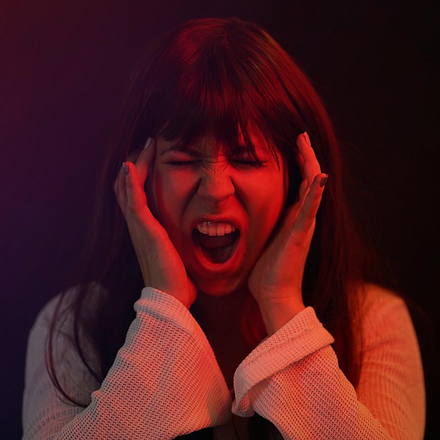 scream in emotion-attitude-2