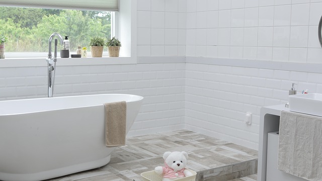 tub in home-living-7