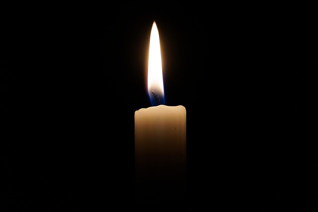 candle in home-living-4